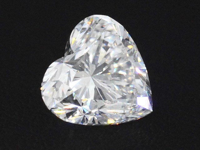 Hart vorm geslepen diamant circa 5.00 carat gecertificeerd - afbeelding 2 van  3