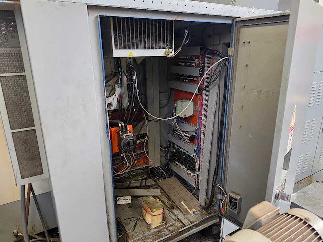 Hartford - 2006 - vmx-1600s - cnc freesmachine - afbeelding 7 van  19