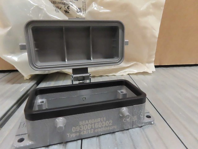 Harting - han 16b-agg-k - opbouwbehuizing (135x) - afbeelding 2 van  3