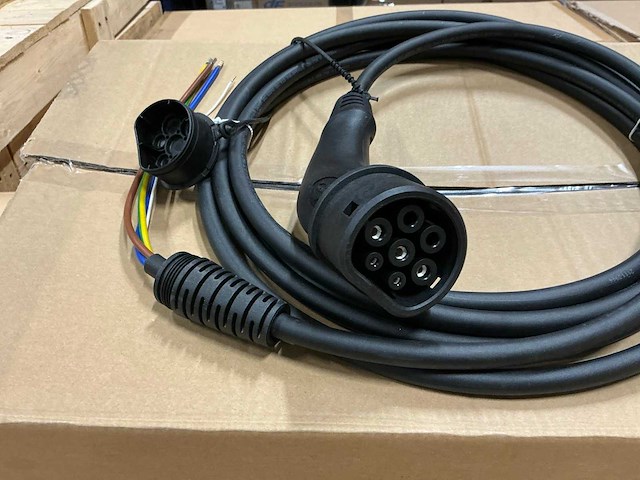 Harting 20a 3ph evbox laadkabel (6x) - afbeelding 4 van  6