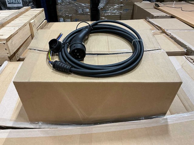 Harting 20a 3ph evbox laadkabel (6x) - afbeelding 2 van  6