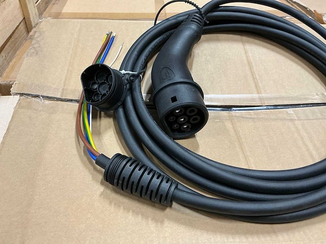 Harting 20a 3ph evbox laadkabel (6x) - afbeelding 3 van  6