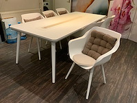 Hartman tuintafel met stoelen - afbeelding 1 van  10