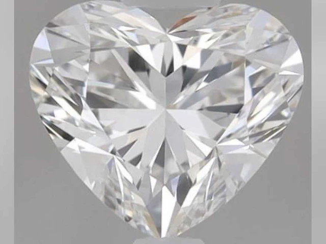 Hartvormige diamant 5.02 ct - afbeelding 1 van  4