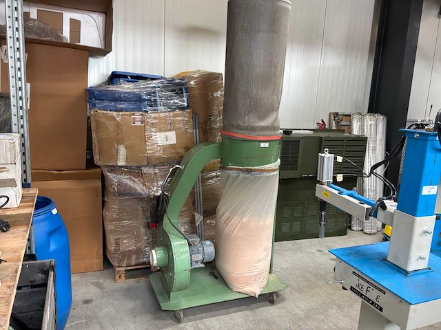 Harwi filter afzuiginstallatie - afbeelding 2 van  5