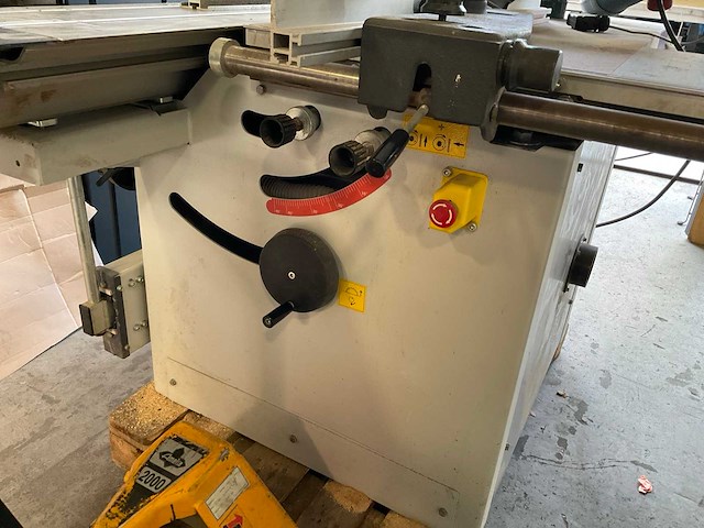 Harwi formaat zaagmachine - afbeelding 9 van  12