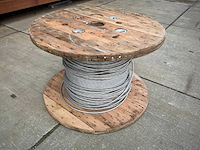 Haspel met kabel - afbeelding 1 van  4