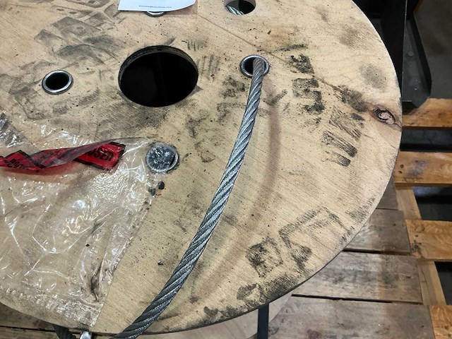 Haspel met staalkabel - afbeelding 3 van  4