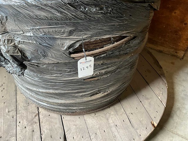 Haspel met staalkabel - afbeelding 2 van  5