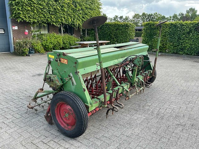 Hassia du100 hydraulische zaaimachine - afbeelding 15 van  17