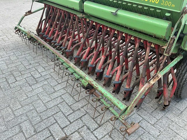 Hassia du100 hydraulische zaaimachine - afbeelding 17 van  17