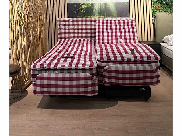 Hästens - adjustable - boxspring 180x210 - bed - afbeelding 17 van  17