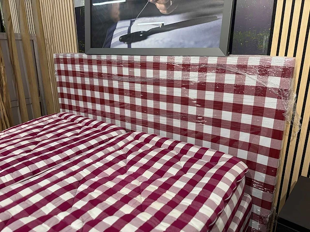 Hästens - adjustable - boxspring 180x210 - bed - afbeelding 1 van  14