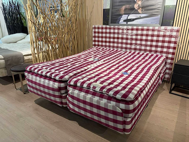 Hästens - adjustable - boxspring 180x210 - bed - afbeelding 7 van  14