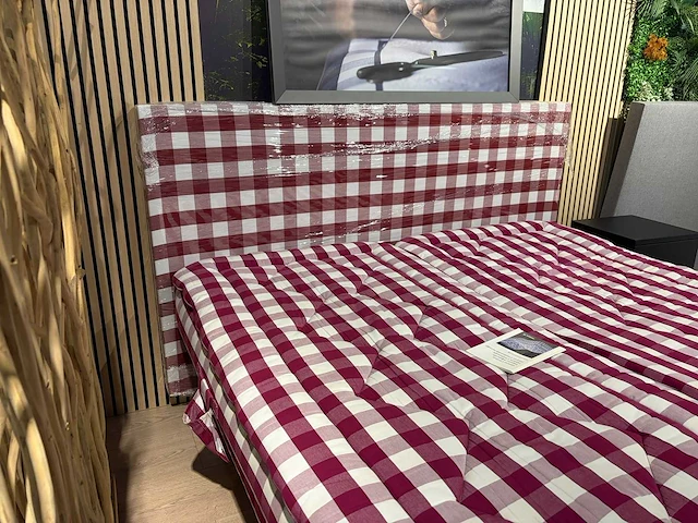 Hästens - adjustable - boxspring 180x210 - bed - afbeelding 10 van  14