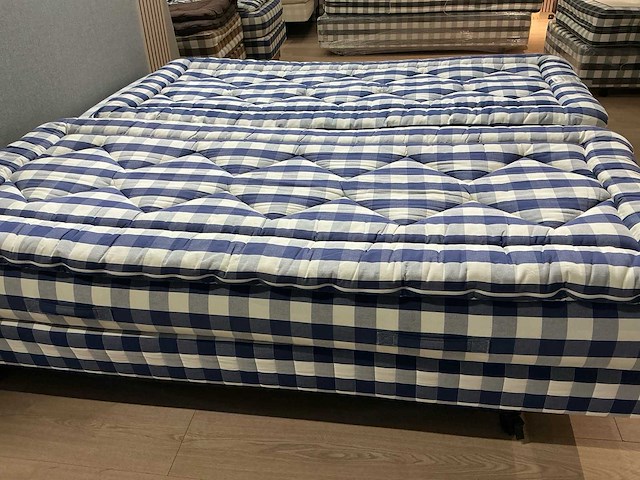 Hästens adjustable bed 180cm-210cm - afbeelding 4 van  8