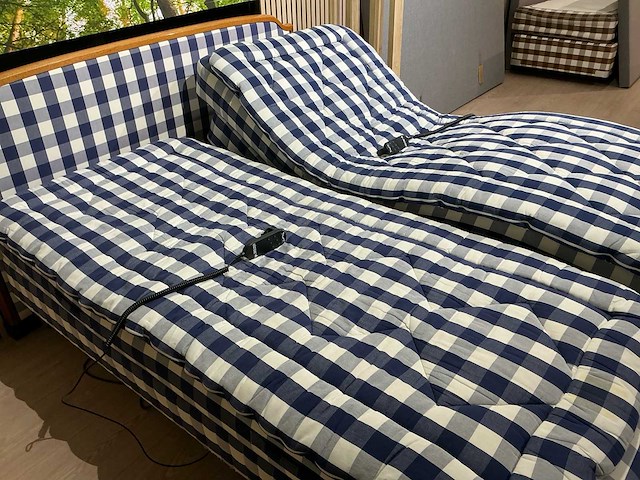 Hästens adjustable bed - afbeelding 6 van  11