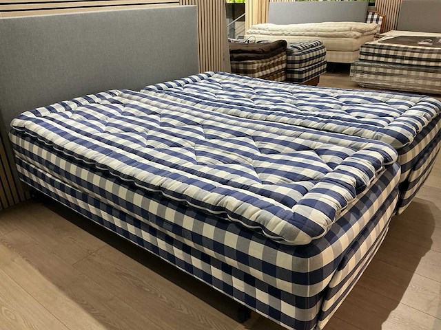 Hästens adjustable bed - afbeelding 3 van  8