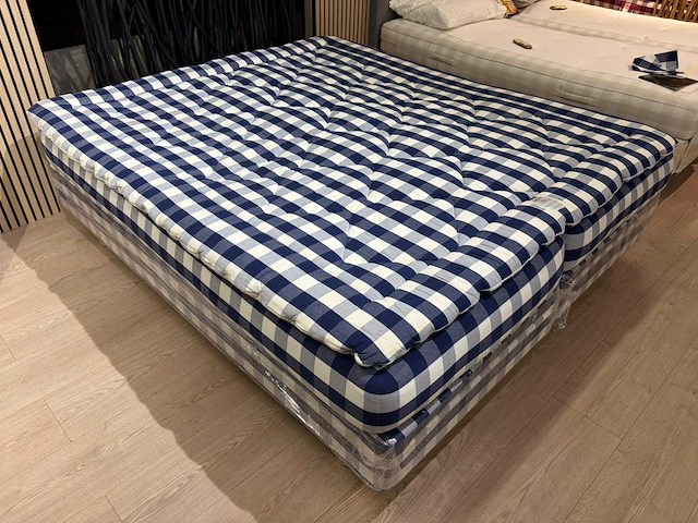 Hästens boxspring 180x220 bed - afbeelding 6 van  11
