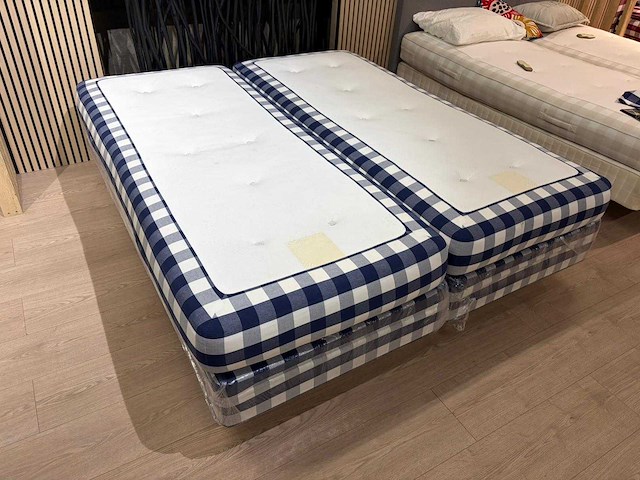 Hästens boxspring 180x220 bed - afbeelding 11 van  11