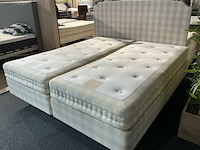 Hästens eala bed - afbeelding 1 van  6