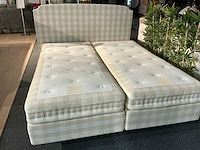 Hästens eala bed - afbeelding 2 van  6