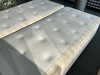 Hästens eala bed - afbeelding 4 van  6