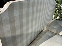 Hästens eala bed - afbeelding 5 van  6