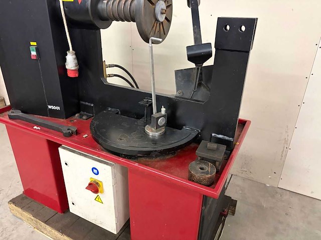 Hatco - 1999 - ws001 - velgenrichtmachine velg herstel - afbeelding 5 van  15