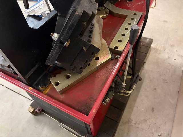 Hatco - 1999 - ws001 - velgenrichtmachine velg herstel - afbeelding 9 van  15