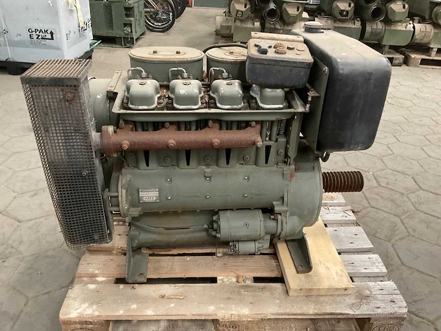 Hatz 4m40l dieselmotor - afbeelding 2 van  8