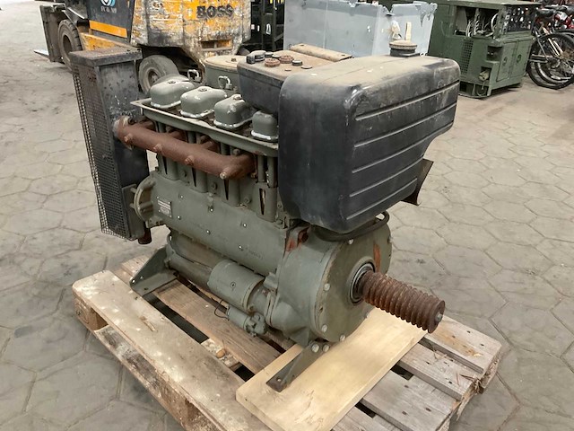 Hatz 4m40l dieselmotor - afbeelding 6 van  8