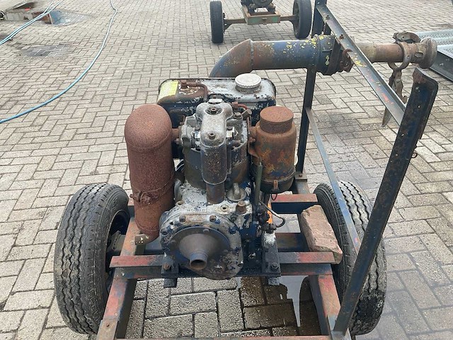 Hatz es75 pomp met motor - afbeelding 8 van  10