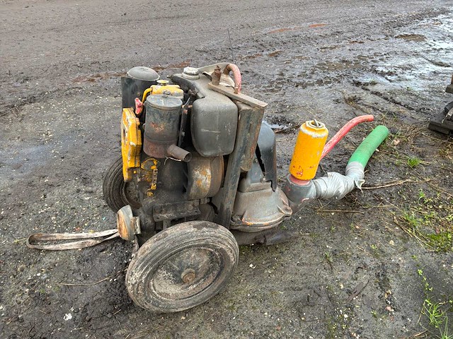 Hatz mobiele beregeningspomp - afbeelding 4 van  5