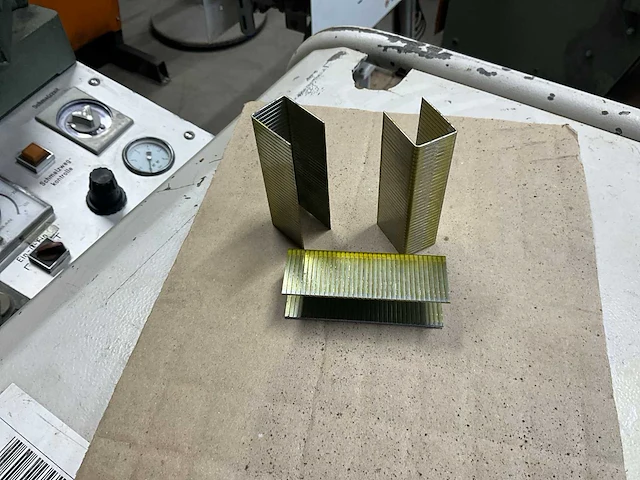 Haubold fd3030 cnk geh spijkers, nagels en nieten (31500x) - afbeelding 3 van  4