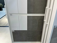 Hauff - tegeldisplay met schuifpanelen - afbeelding 5 van  19