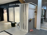 Hauff - tegeldisplay met schuifpanelen - afbeelding 1 van  19