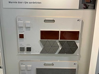 Hauff - tegeldisplay met schuifpanelen - afbeelding 12 van  19