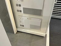Hauff - tegeldisplay met schuifpanelen - afbeelding 15 van  22