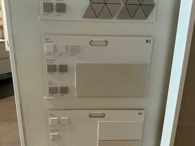 Hauff - tegeldisplay met schuifpanelen - afbeelding 16 van  22