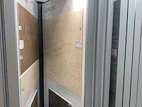 Hauff - tegeldisplay met schuifpanelen - afbeelding 4 van  36