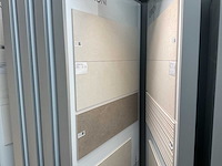 Hauff - tegeldisplay met schuifpanelen - afbeelding 13 van  36