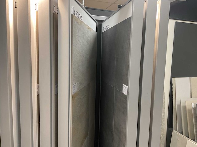 Hauff - tegeldisplay met schuifpanelen - afbeelding 27 van  36