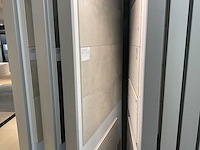 Hauff - tegeldisplay met schuifpanelen - afbeelding 31 van  36