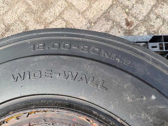 Hauler-lt - wide wall - band 12.00-20 - afbeelding 5 van  10