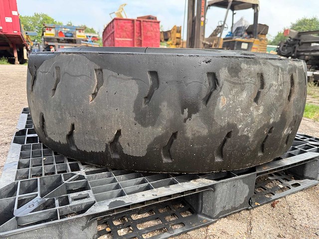 Hauler-lt - wide wall - band 12.00-20 - afbeelding 10 van  10