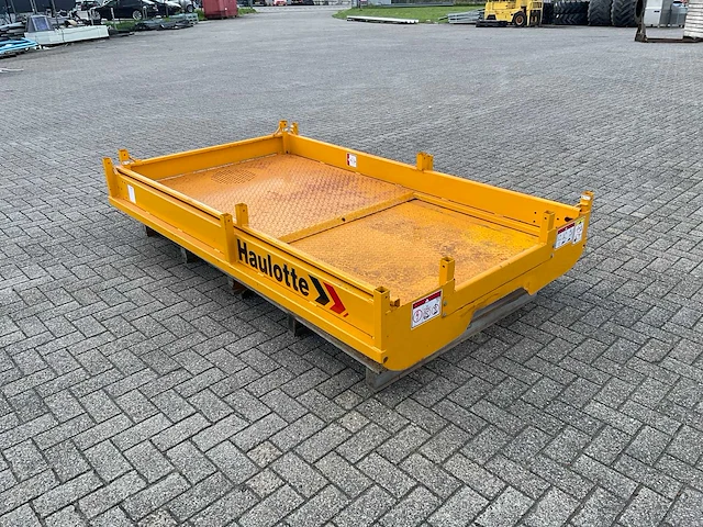 Haulotte hoogwerker bak - afbeelding 6 van  7