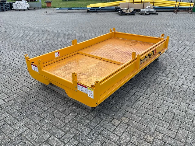 Haulotte hoogwerker bak - afbeelding 7 van  7