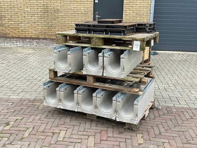 Hauraton afvoergoot (8x) - afbeelding 1 van  6