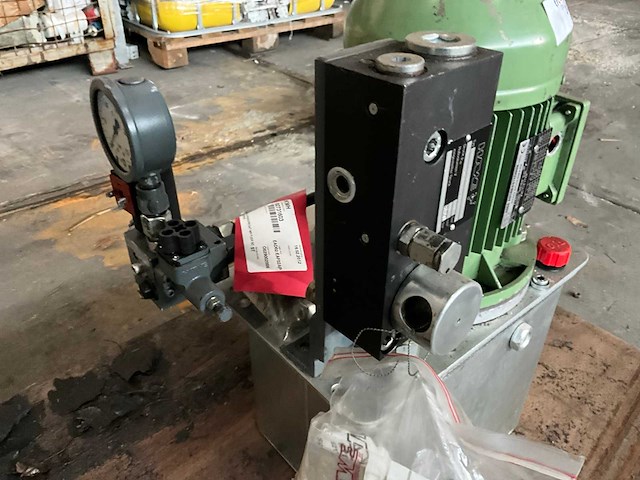 Hawe r 1.575 6-2 0.75 hydraulisch aggregaat - afbeelding 4 van  7